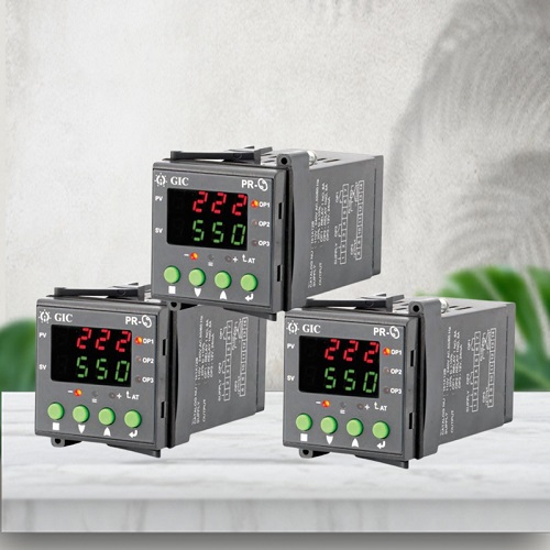 Đồng hồ nhiệt GIC 151A13B1* 2 ngõ ra rơ le 1 ngõ SSR RS485